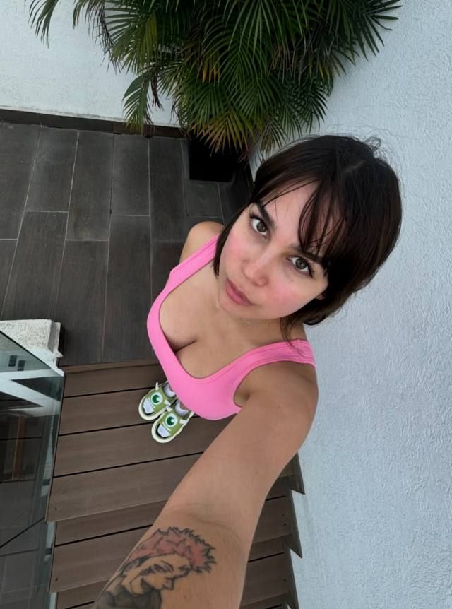 MY WET 💦💦 **** IS READY TO TAKE IN SOME HARD COCK - Image 3